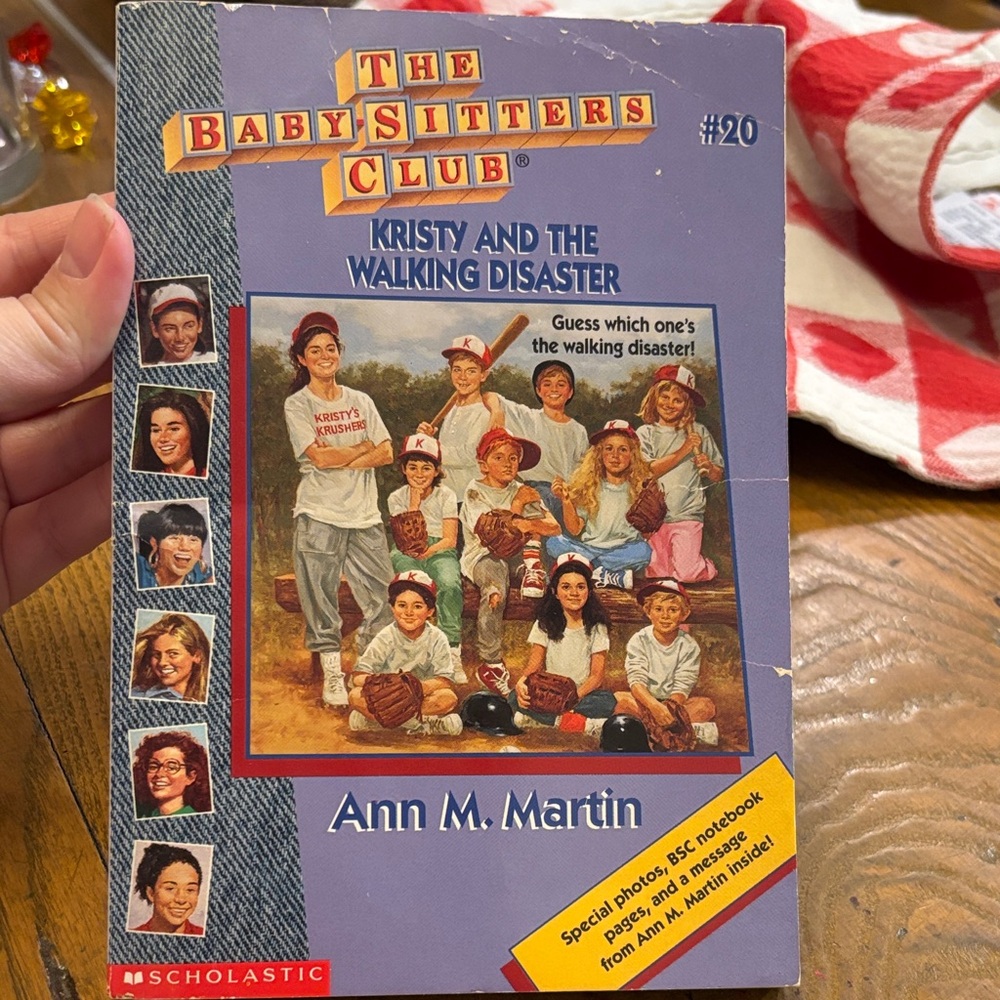 The Baby-Sitters Club #20 Kristy and the Walking Disaster